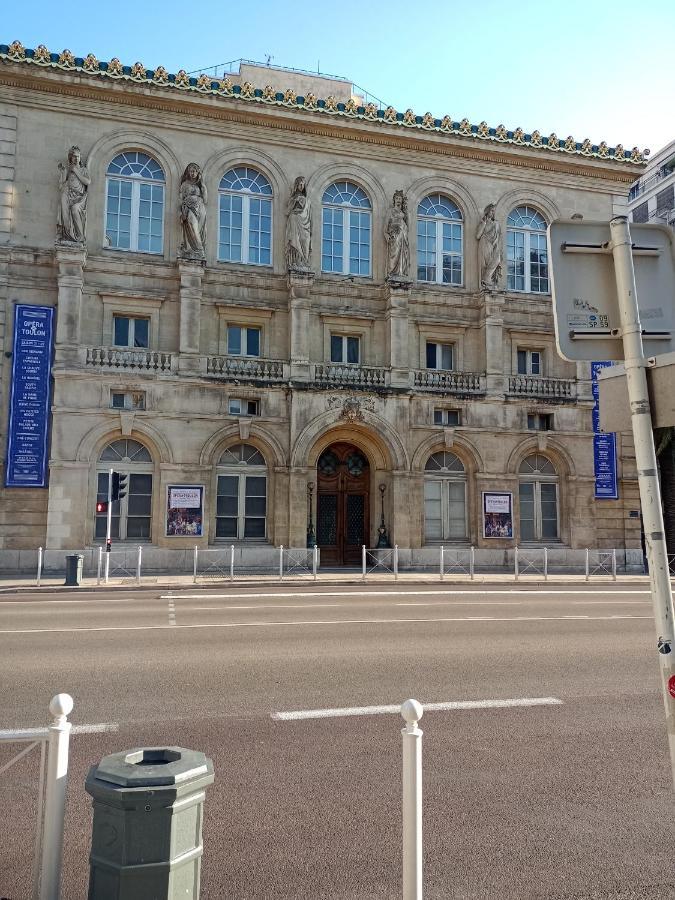 Little Palace Тулон Екстер'єр фото